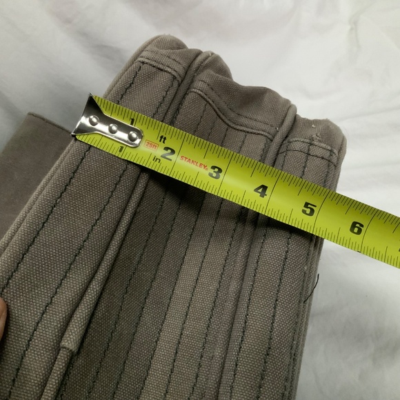 Bag of Holding Crossbody Messenger Bag by Think Geek - Picture 6 of 13